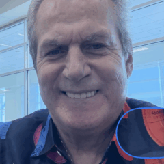 Dr. Michael Lynn